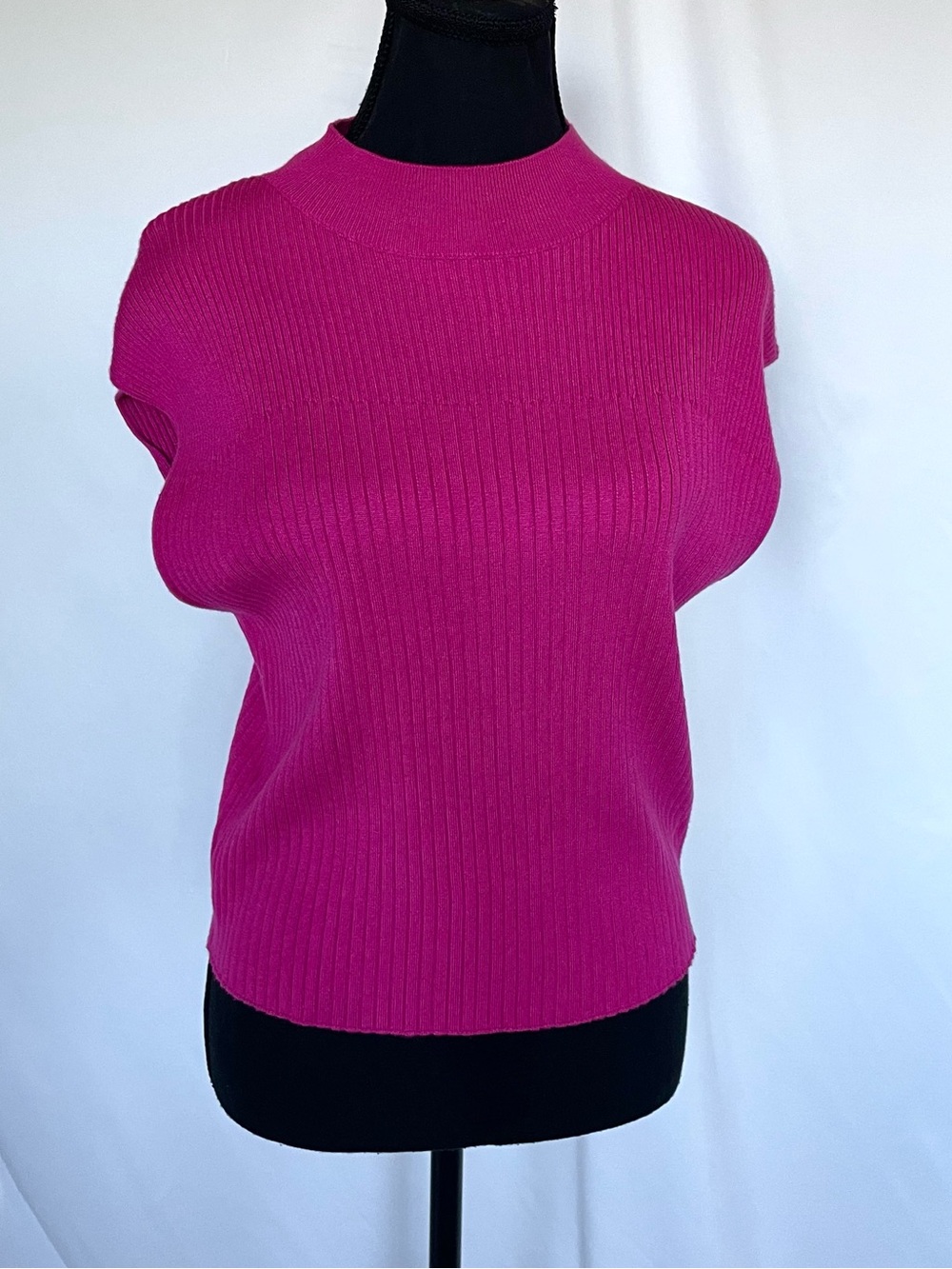 Maeve Anthropologie Fuchsia Pink Sleeveless Sweater Ribbed Mock Neck Blouse Sz M